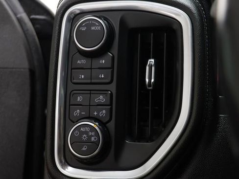 Used 2020 Chevrolet Silverado 1500 LT Trail Boss image 29