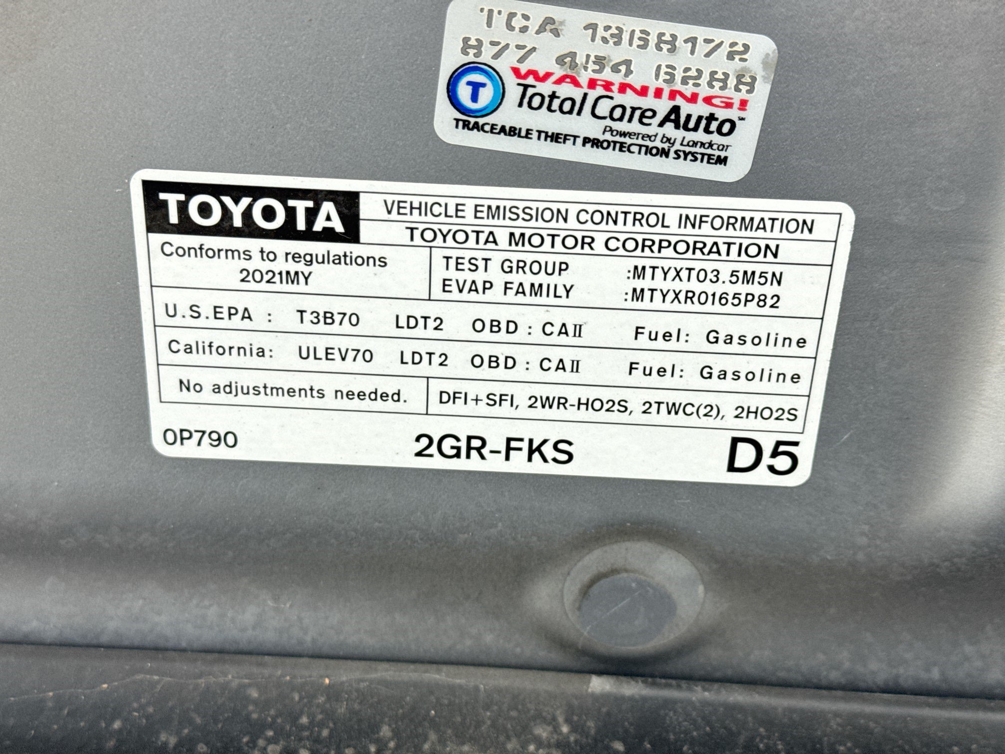 Used 2021 Toyota Tacoma TRD Sport w/ Technology Package AWD/4WD image 18