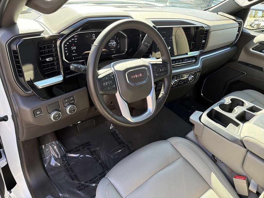 Used 2026 GMC Sierra 1500 SLT RWD image 9