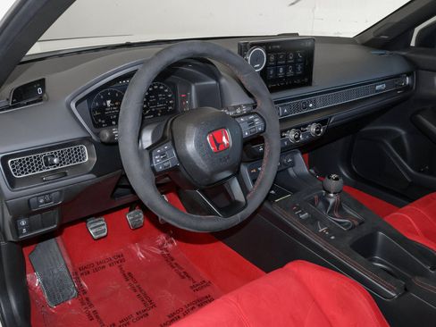 Used 2024 Honda Civic Type R image 23