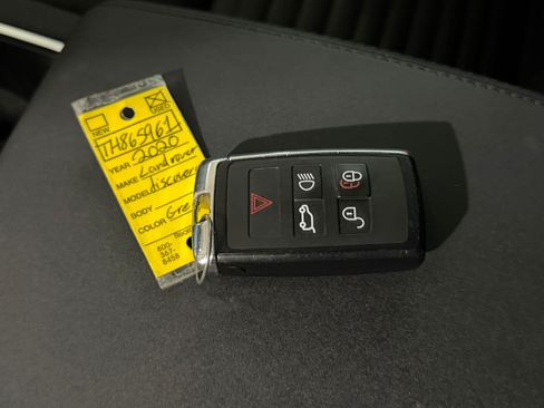 Used 2020 Land Rover Discovery Sport S AWD/4WD image 35