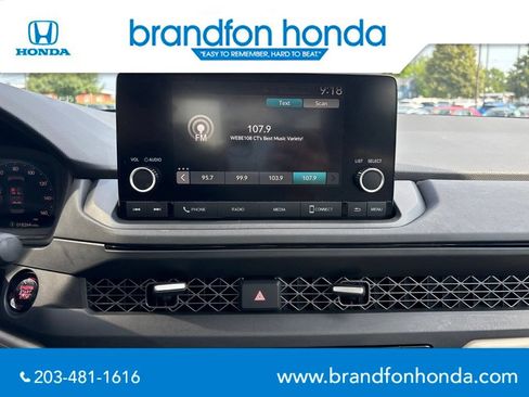 Used 2023 Honda Accord EX image 19
