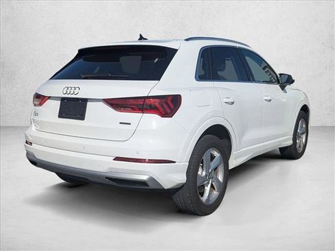 Used 2020 Audi Q3 2.0T Premium image 5