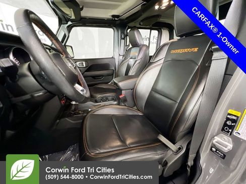 Used 2022 Jeep Gladiator Mojave w/ Cold Weather Group AWD/4WD image 23