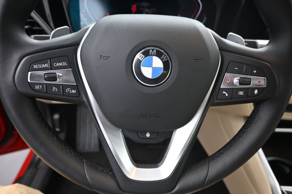 Used 2020 BMW 330i xDrive Sedan w/ Premium Package AWD/4WD image 14