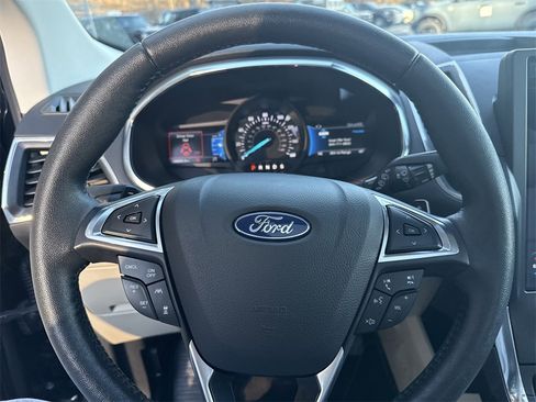 Used 2021 Ford Edge Titanium w/ Equipment Group 301A image 25