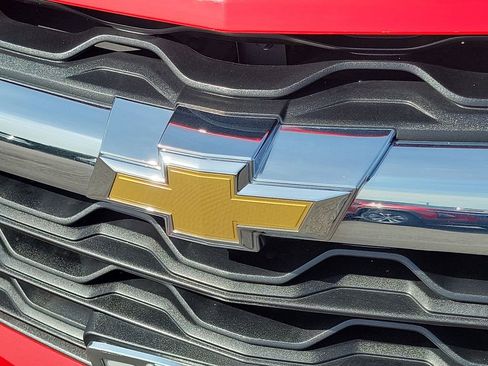 Used 2023 Chevrolet Blazer LT FWD image 29
