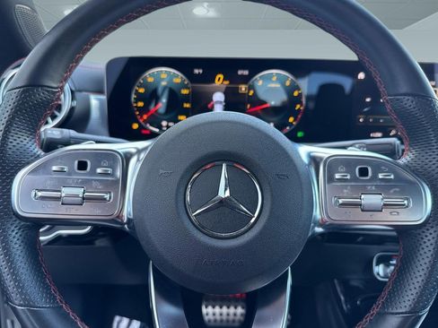 Used 2022 Mercedes-Benz CLA 250 image 14
