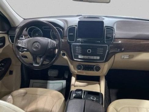Used 2018 Mercedes-Benz GLE 350 w/ Premium 2 Package image 15