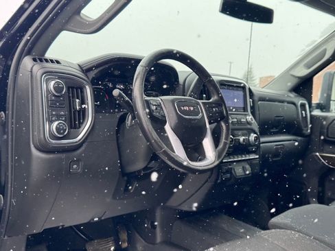 Used 2021 GMC Sierra 3500 SLE w/ SLE Convenience Package image 9