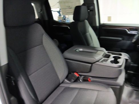 New 2026 Chevrolet Silverado 1500 LT w/ Z71 Off-Road Package image 21