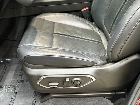 Used 2022 Jeep Wagoneer Series III w/ Flexible Seating Group image 20