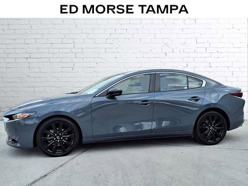 Used 2024 MAZDA MAZDA3 s image 2