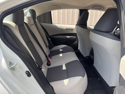 Used 2023 Toyota Corolla LE FWD image 36