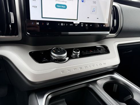 New 2026 Ford Expedition Max Active image 18