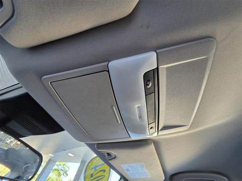 Used 2024 Nissan Altima 2.5 SV image 21