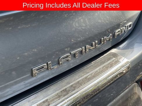 Used 2022 Toyota Highlander Platinum AWD/4WD image 7