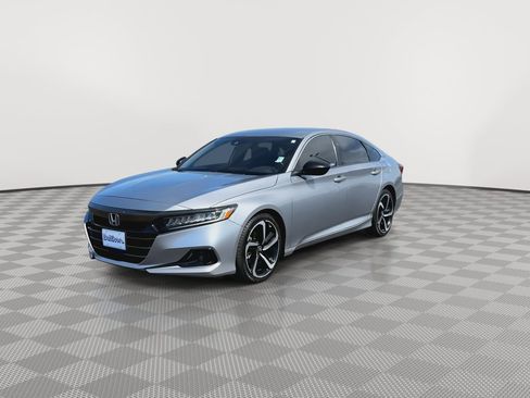 Used 2022 Honda Accord Sport image 4