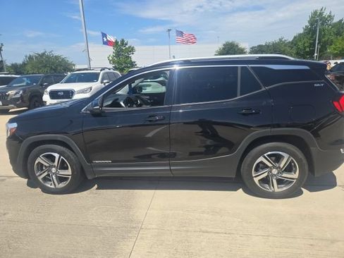 Used 2021 GMC Terrain SLT w/ Infotainment Package II FWD image 5