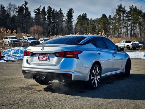 Used 2020 Nissan Altima 2.5 SR image 3