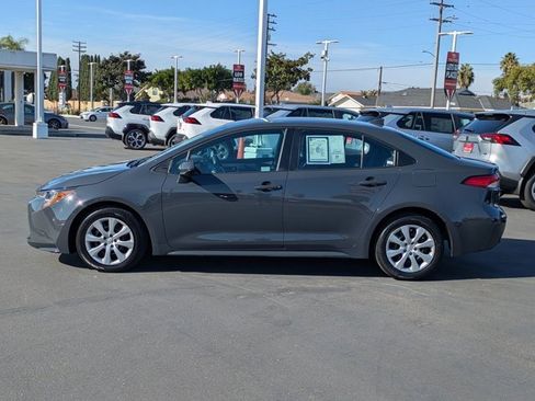 Used 2023 Toyota Corolla LE image 12