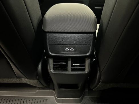 New 2026 Chevrolet Equinox LT FWD image 30