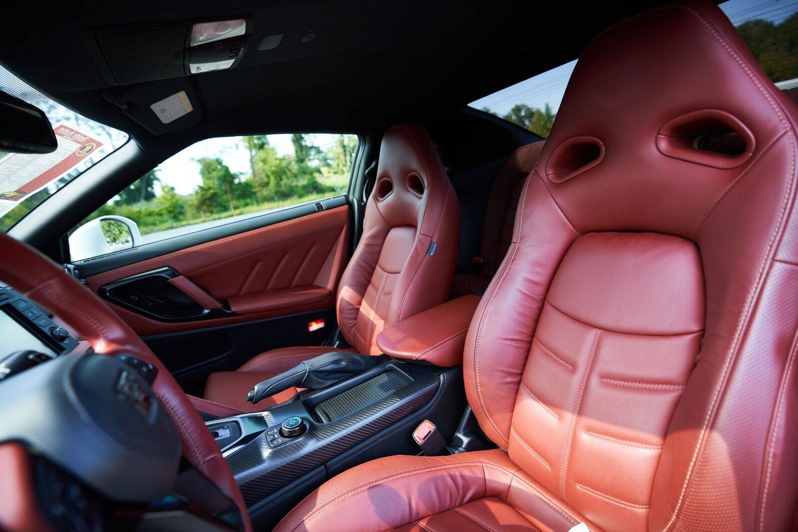 Certified 2024 Nissan GT-R Premium w/ Premium Interior Package AWD/4WD image 48