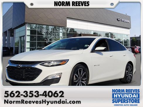 Used 2024 Chevrolet Malibu RS image 1