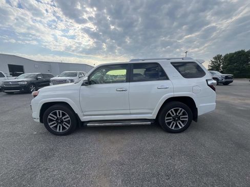Used 2023 Toyota 4Runner Limited image 4
