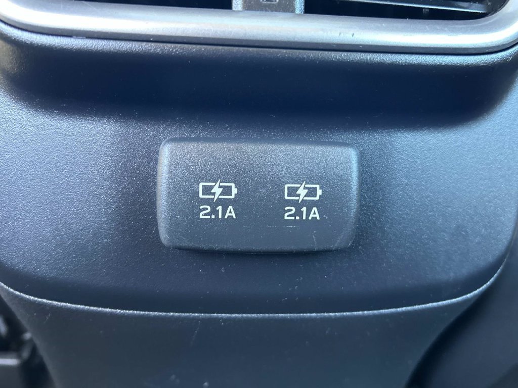 Used 2022 Subaru Legacy Premium AWD/4WD image 18