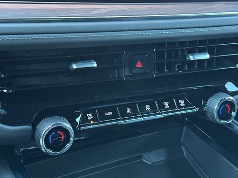 New 2025 Chevrolet Tahoe LS image 22