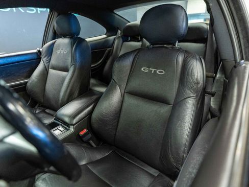 Used 2006 Pontiac GTO image 12