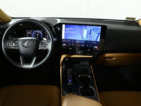 Used 2025 Lexus NX 350h AWD w/ Accessory Package (2T) image 17