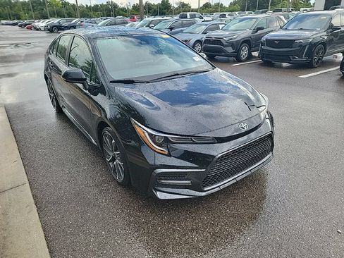 Certified 2022 Toyota Corolla SE FWD image 2