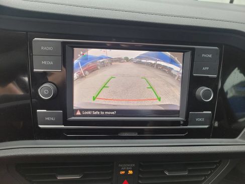 Used 2023 Volkswagen Jetta S FWD image 19