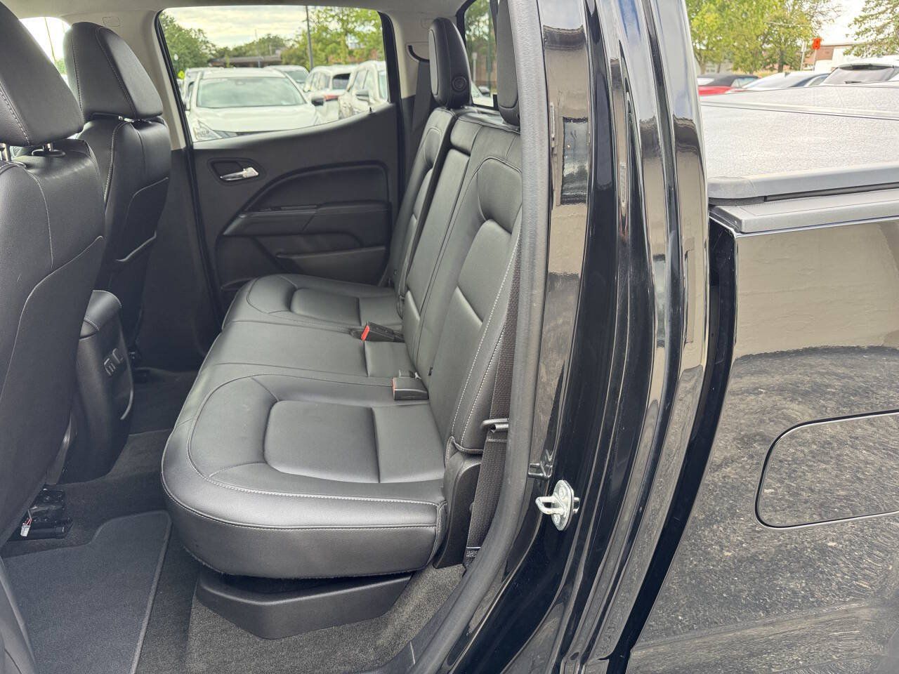Used 2017 GMC Canyon SLT w/ Trailering Package AWD/4WD image 8