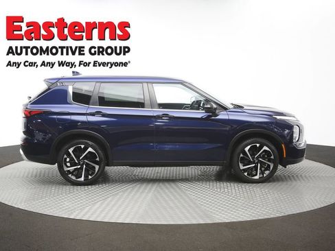 Used 2022 Mitsubishi Outlander SE AWD/4WD image 34
