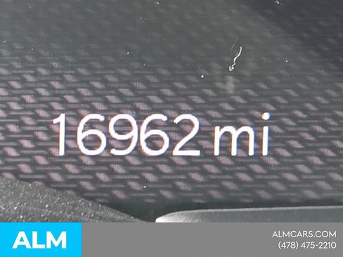 Used 2024 RAM 3500 Limited AWD/4WD image 28
