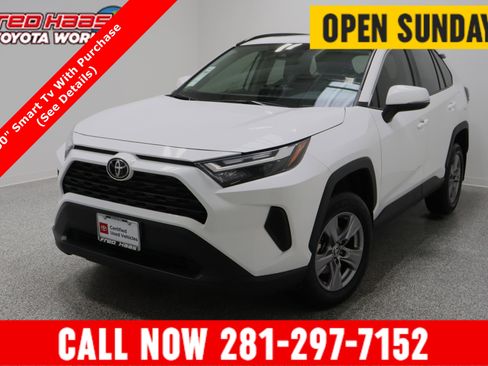 Used 2024 Toyota RAV4 XLE image 1