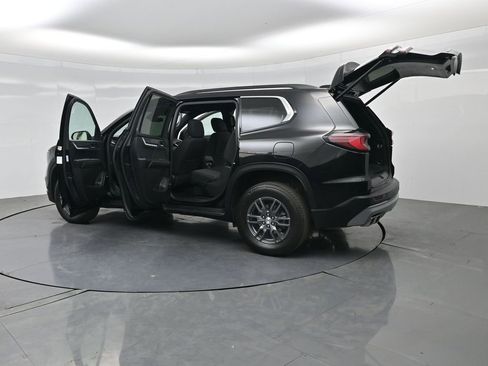 Used 2025 GMC Acadia Elevation FWD image 35