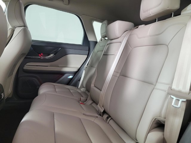 Used 2021 Lincoln Corsair AWD image 15