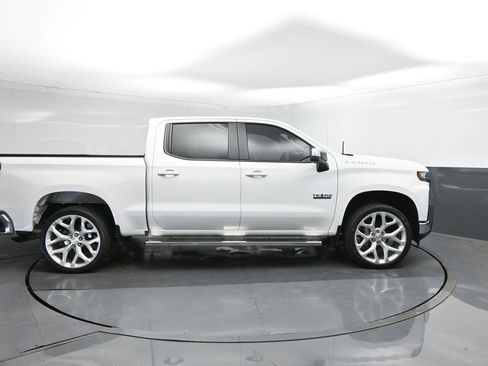 Used 2020 Chevrolet Silverado 1500 LT w/ Texas Edition RWD image 15