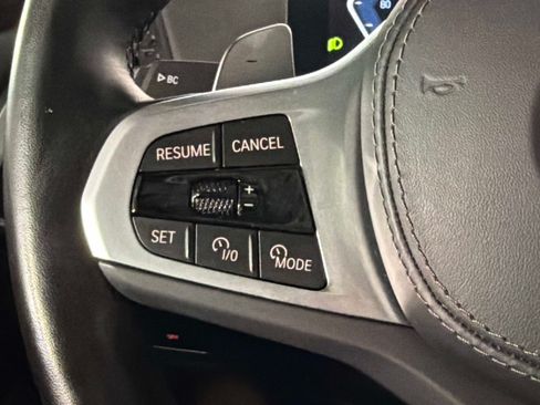 Used 2024 BMW X7 xDrive40i w/ M Sport Package AWD/4WD image 50