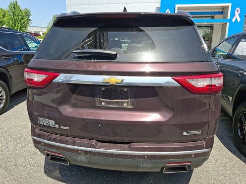 Used 2018 Chevrolet Traverse Premier AWD/4WD image 5