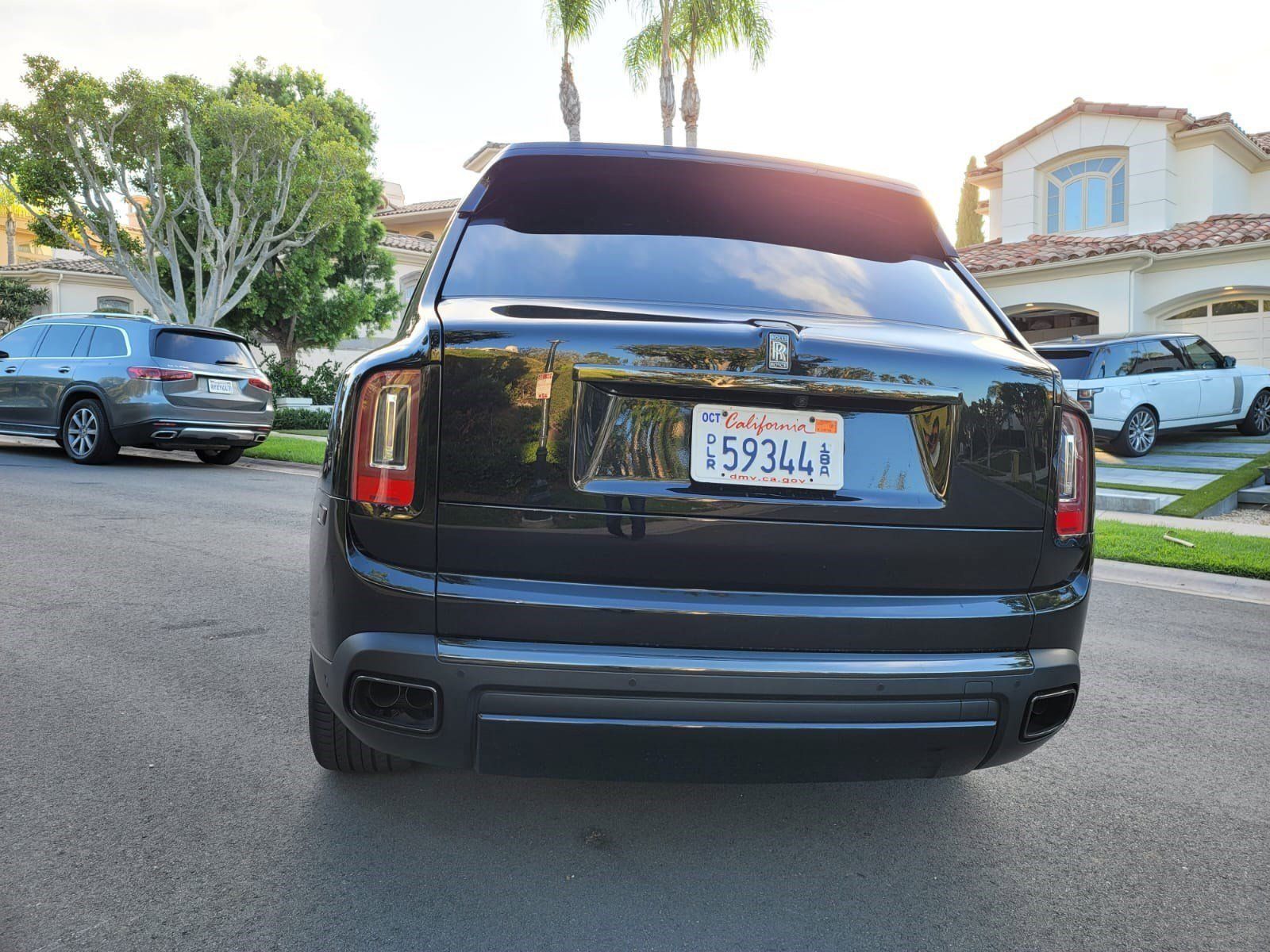 Used 2021 Rolls-Royce Cullinan Black Badge AWD/4WD image 10