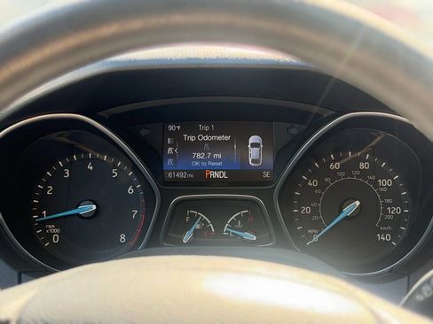Used 2017 Ford Focus SE FWD image 17