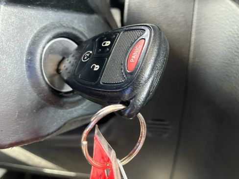 Used 2017 Jeep Wrangler Unlimited Sahara w/ Connectivity Group image 24