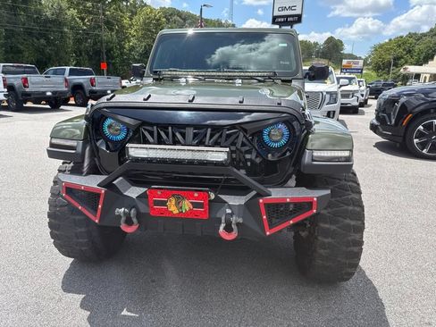 Used 2021 Jeep Gladiator Sport AWD/4WD image 12