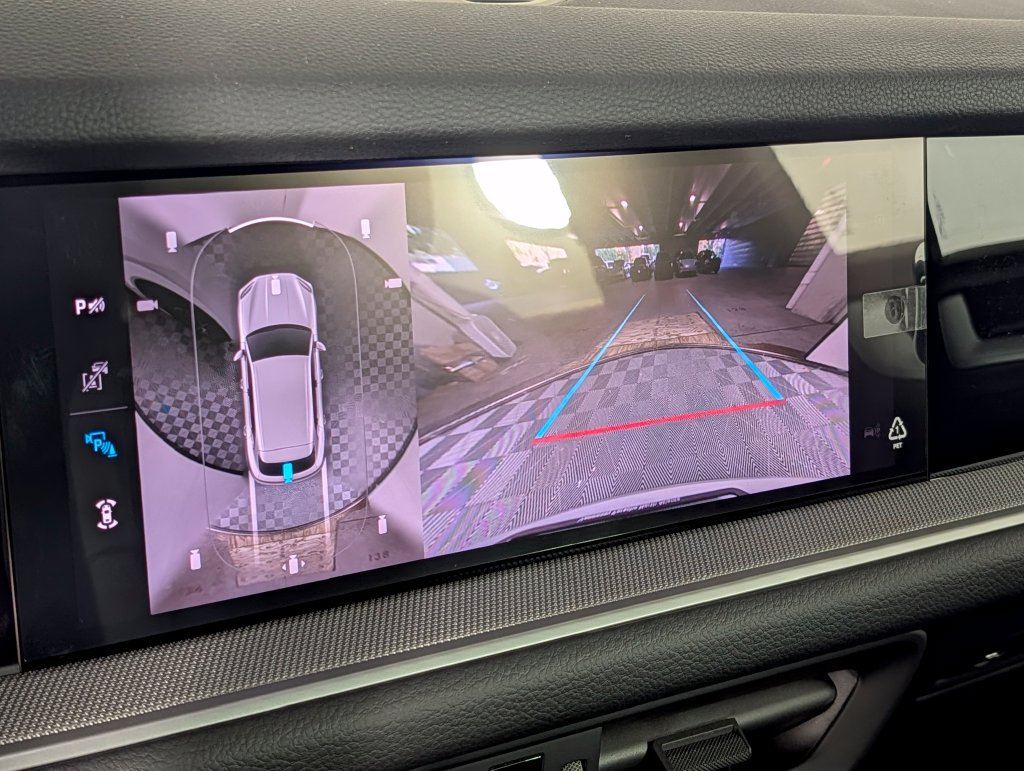 New 2026 Porsche Cayenne AWD/4WD image 32