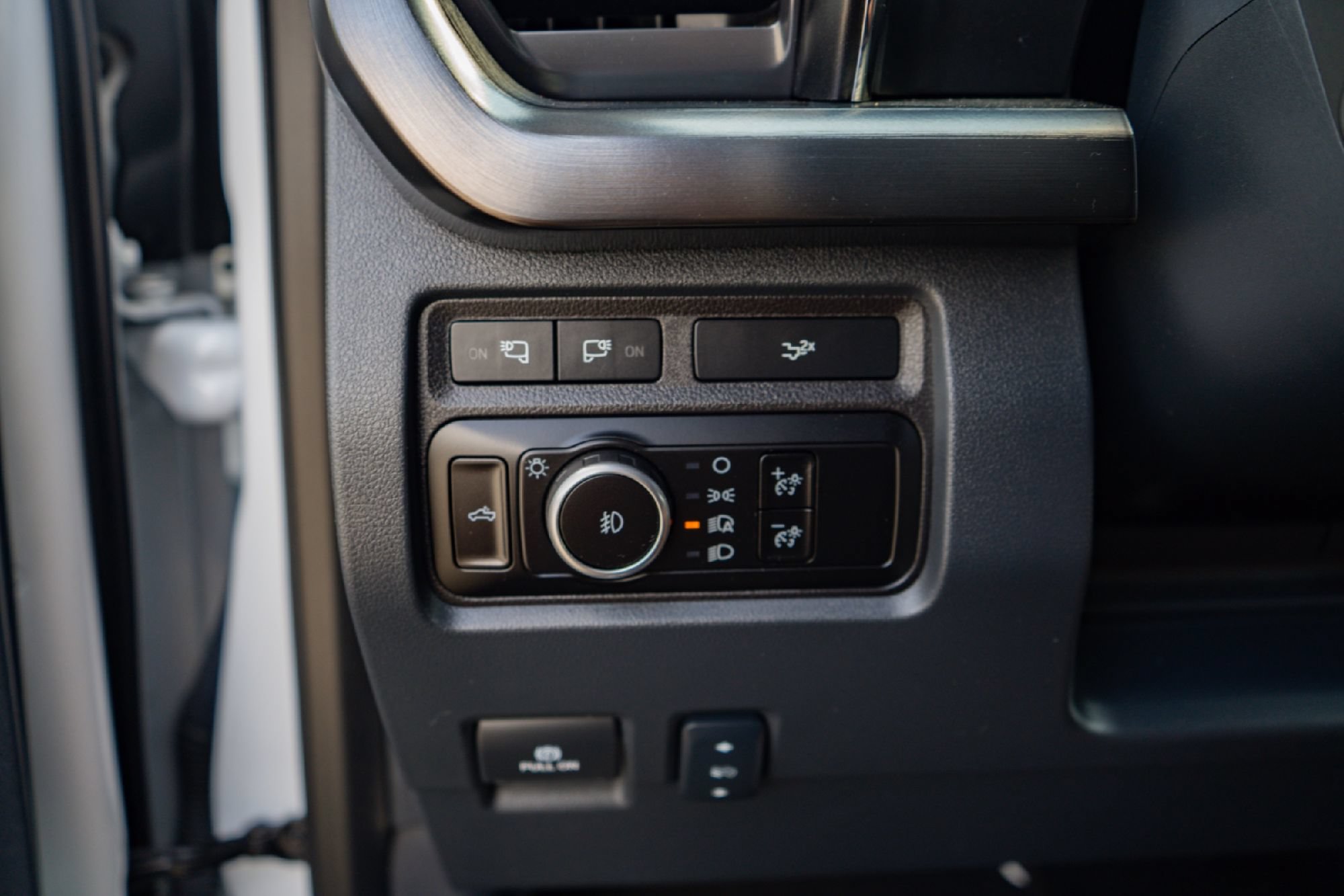 Used 2024 Ford F250 Lariat AWD/4WD image 19